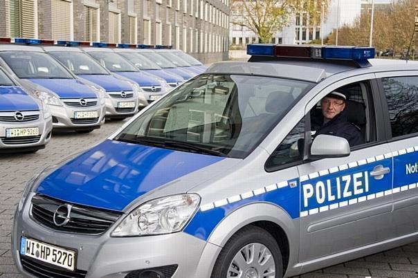 Hessens Polizei fährt auch in Zukunft Opel Zafira. Foto: Opel/auto-reporter.net